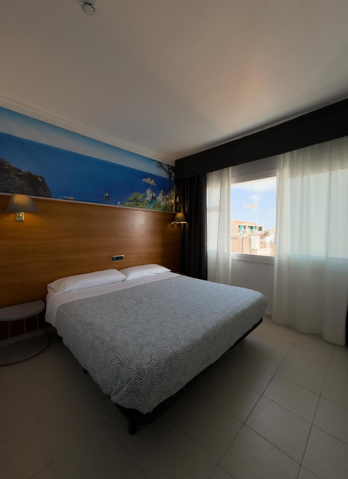Hotel Maremagnum โยเรตเดมาร์ ภายนอก รูปภาพ