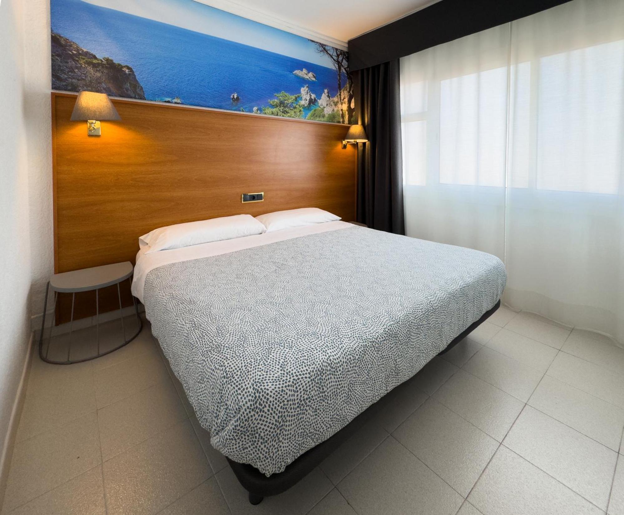 Hotel Maremagnum โยเรตเดมาร์ ภายนอก รูปภาพ